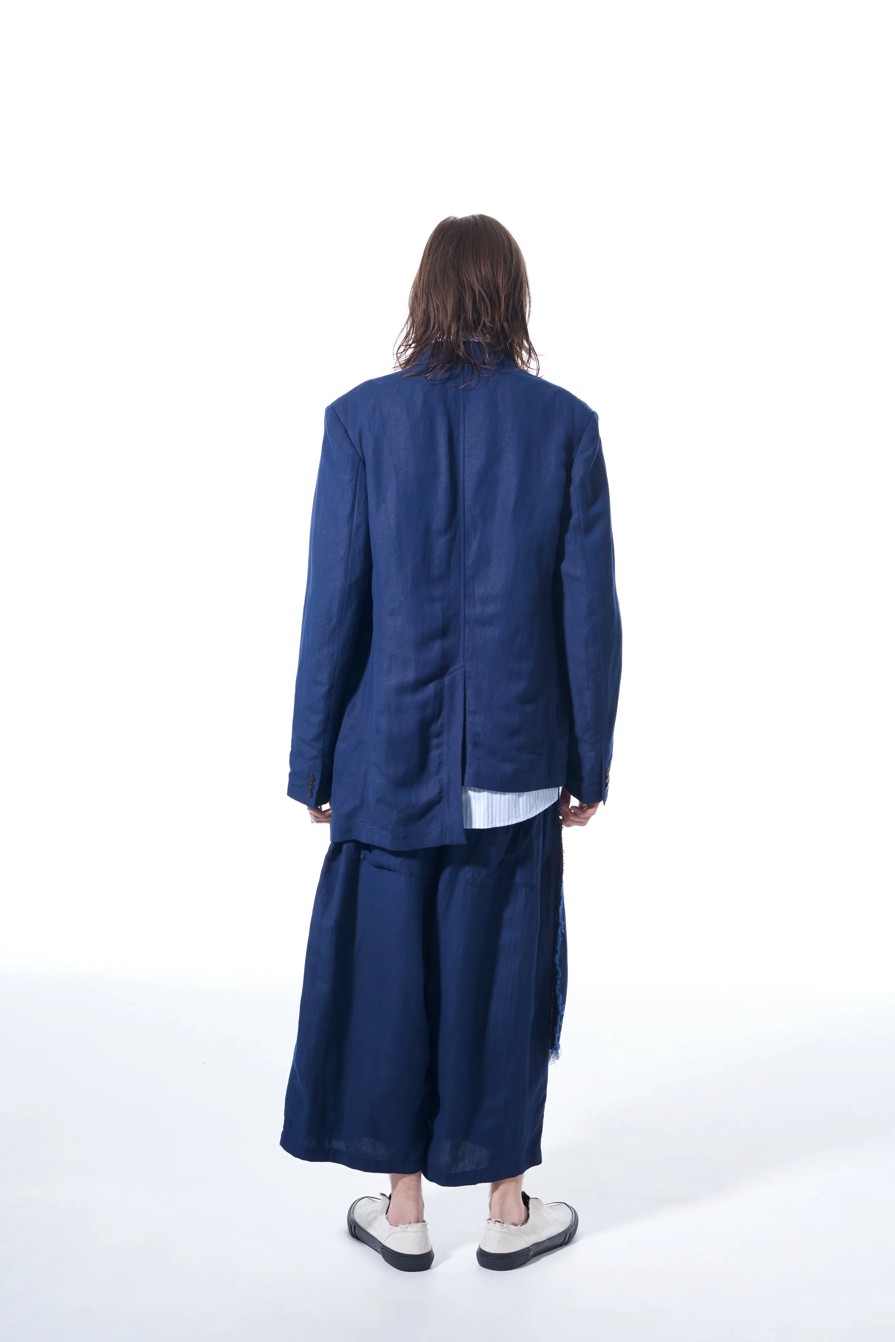 LINEN/RAYON EASY CLOTH INDIAN BLOCK SQUARE PRINT JACKET WITH DOUBLE-TAILORED LEFT FRONT